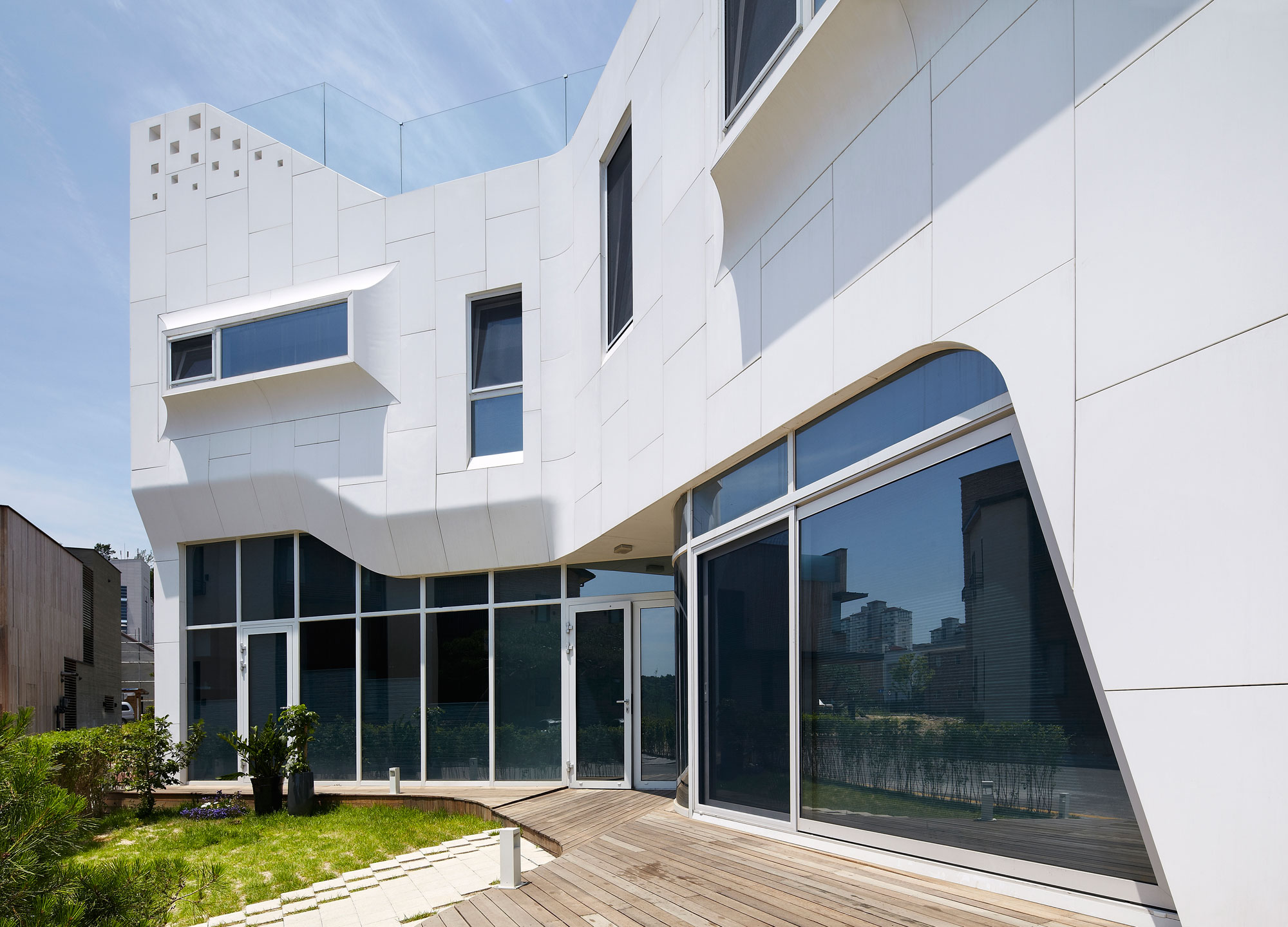 An Innovative Pan-gyo Residence by Office 53427 an innovative pan gyo residence by office 53427 90be333