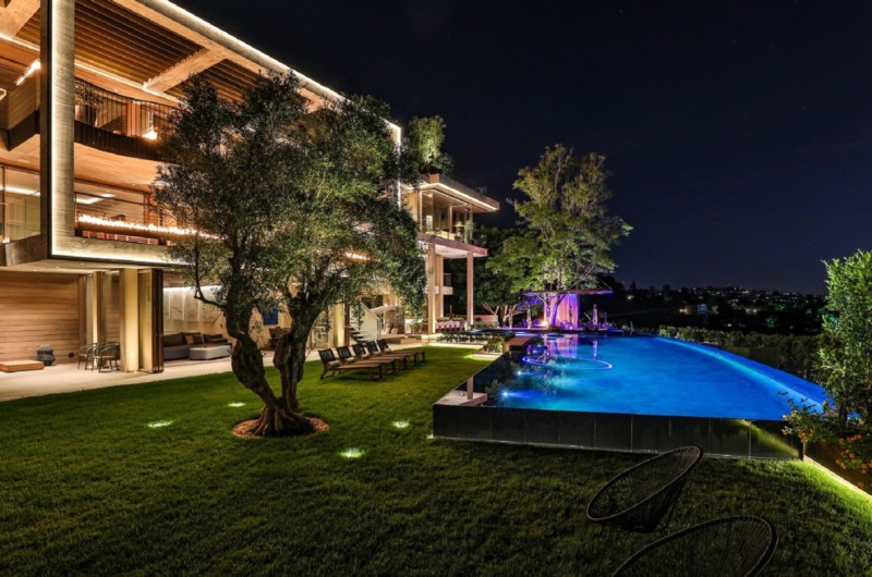 Bel-Air Mega Mansion, 25,000 Square Ft bel air mega mansion 25000 square ft 8be75f8