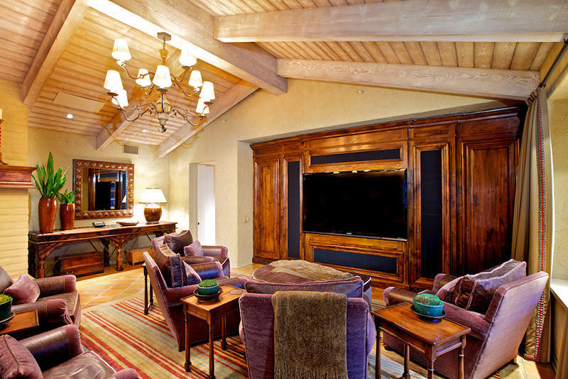 Classic Elegance Within The Rancho Los Arboles House classic elegance within the rancho los arboles house 1833de9