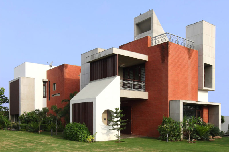 Conventionally Dual House by VPA Architects conventionally dual house by vpa architects 3c8ef77
