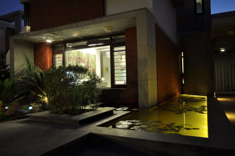 Conventionally Dual House by VPA Architects conventionally dual house by vpa architects 419b30a