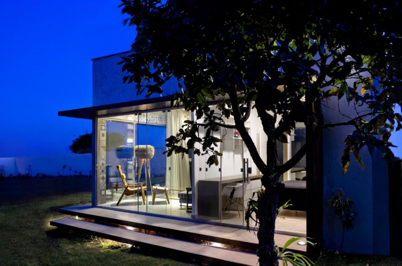 Cozy Box House in Brasilia, Brazil cozy box house in brasilia brazil 279402d