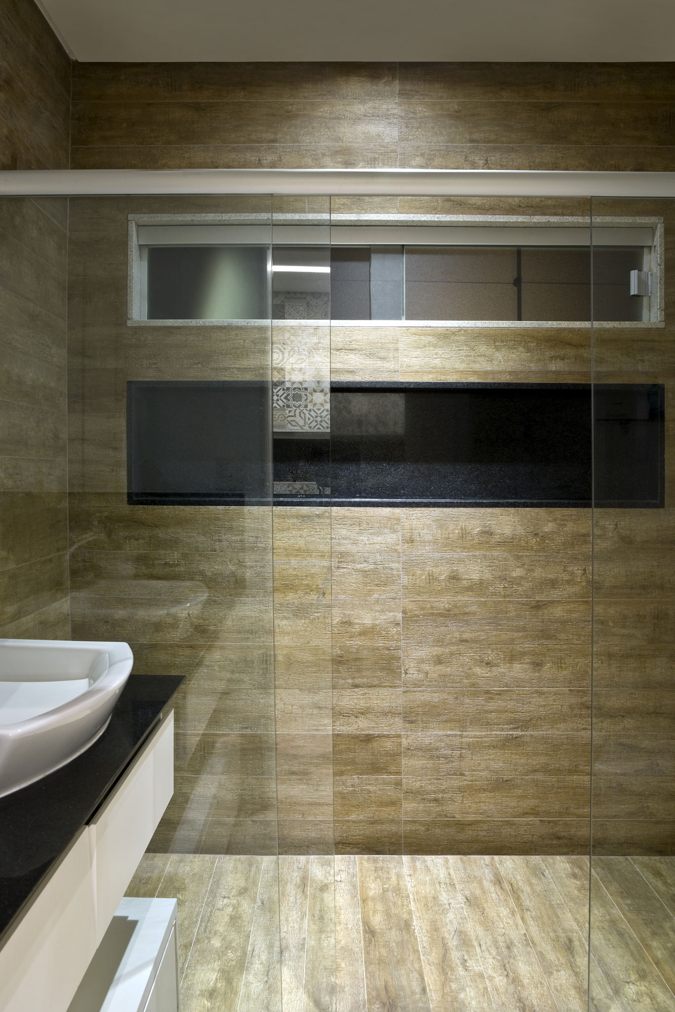 Cozy Box House in Brasilia, Brazil cozy box house in brasilia brazil bd702d5