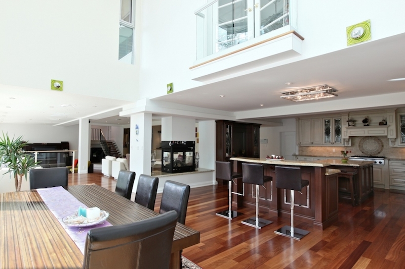 Distinguished Bridle Path Estate in Ontario, Canada distinguished bridle path estate in ontario canada 43f3122