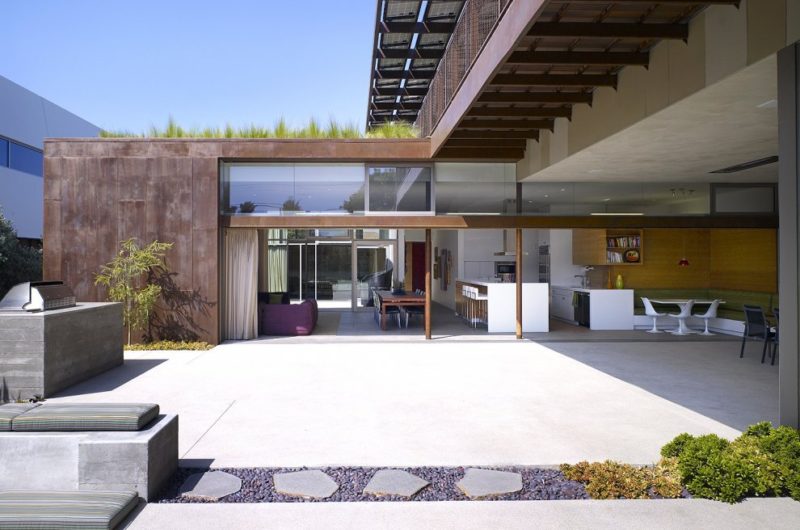 Eco-friendly Yin-Yang House by Brooks + Scarpa eco friendly yin yang house by brooks scarpa 4e761db