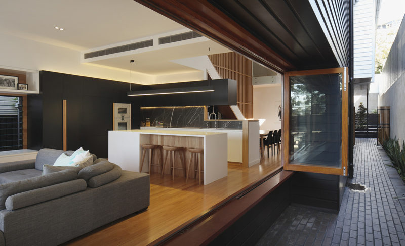 Expressive Wilden St House by Shaun Lockyer Architects expressive wilden st house by shaun lockyer architects 8843526