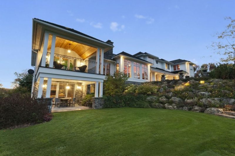 fully equipped 25 acre thornbury estate in ontario canada 334485e