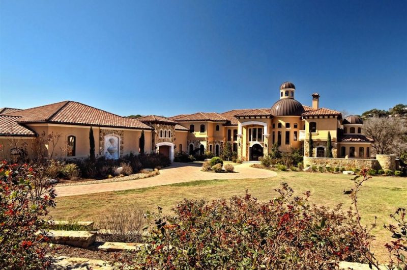 Gorgeous Lake Austin Custom Home in Texas gorgeous lake austin custom home in texas a95b9bd