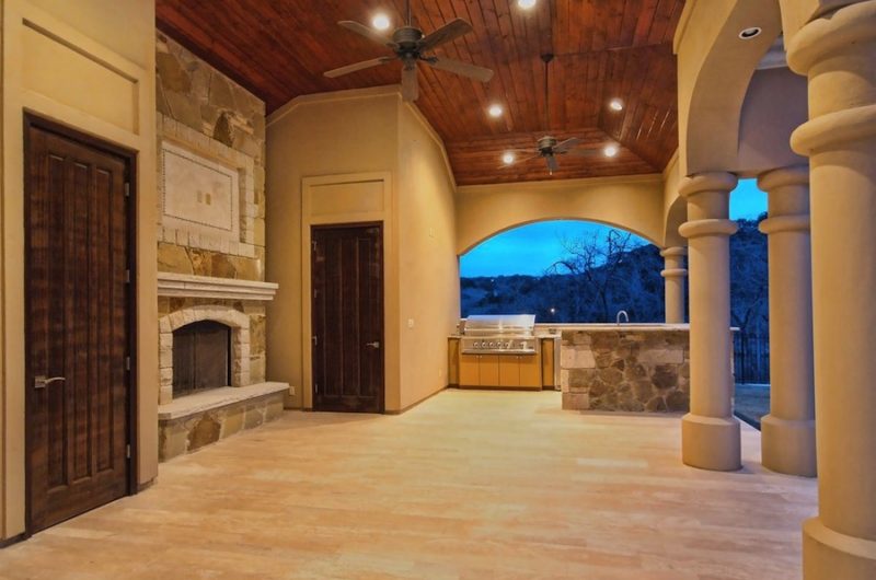 Gorgeous Lake Austin Custom Home in Texas gorgeous lake austin custom home in texas ac1d21c