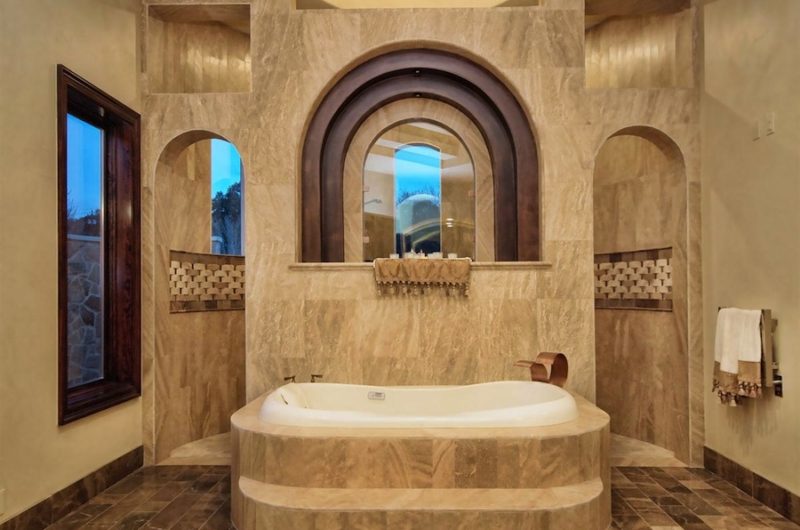 Gorgeous Lake Austin Custom Home in Texas gorgeous lake austin custom home in texas da8eb54