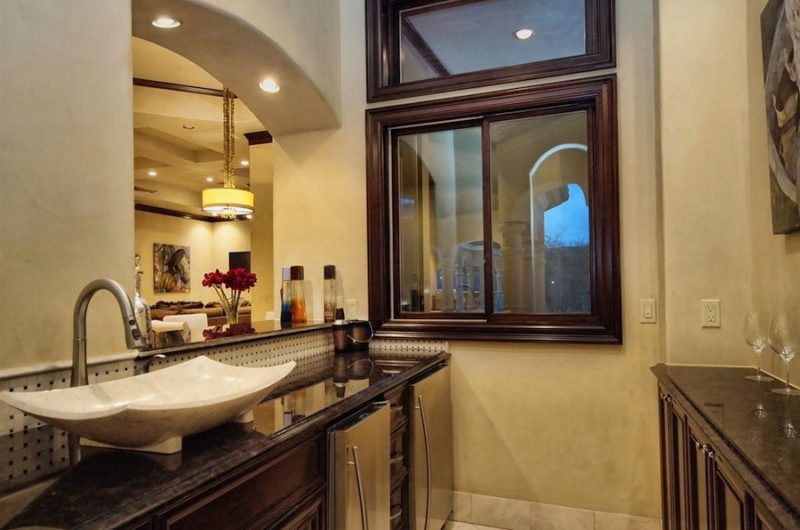 Gorgeous Lake Austin Custom Home in Texas gorgeous lake austin custom home in texas e7c5195