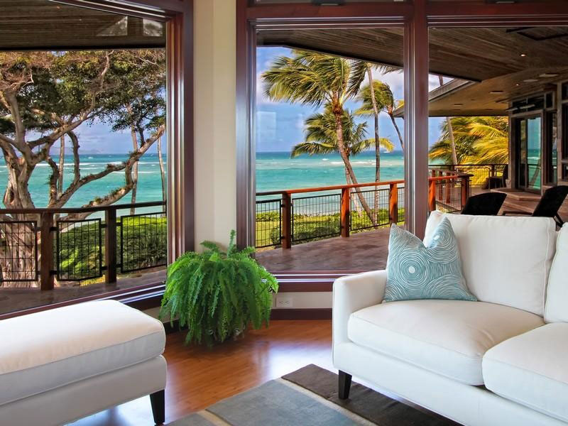 Gorgeous North Shore Beachfront Residence in Paia, Hawaii gorgeous north shore beachfront residence in paia hawaii 7e038c2