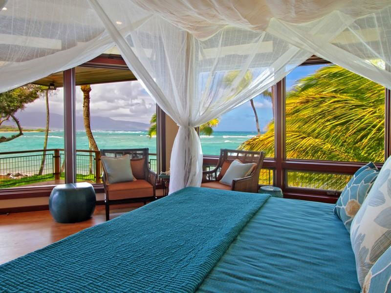 Gorgeous North Shore Beachfront Residence in Paia, Hawaii gorgeous north shore beachfront residence in paia hawaii ad2cebb