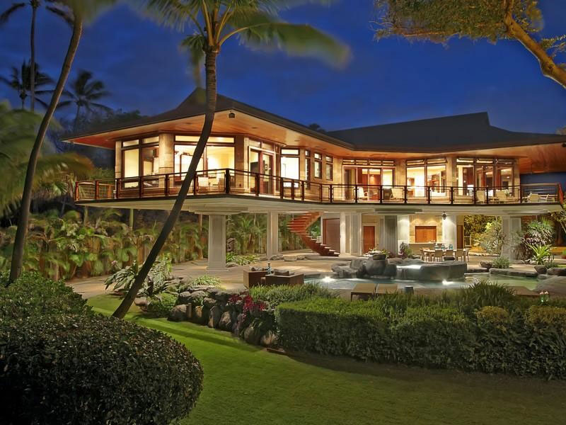 Gorgeous North Shore Beachfront Residence in Paia, Hawaii gorgeous north shore beachfront residence in paia hawaii da70928