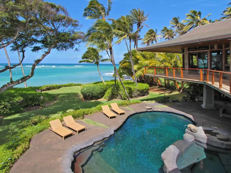 Gorgeous North Shore Beachfront Residence in Paia, Hawaii gorgeous north shore beachfront residence in paia hawaii dcca298