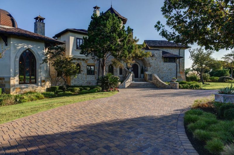 Grandiose Castle in the Woods in Austin, Texas grandiose castle in the woods in austin texas 64d1f62