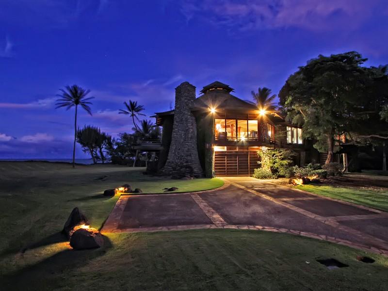 Hawaiian Residence Featuring 3.5 Acres of Paradise hawaiian residence featuring 35 acres of paradise 7e36cc7
