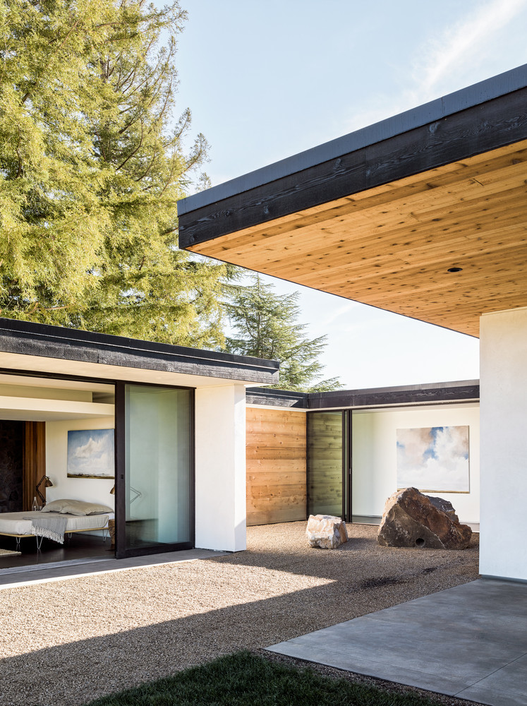 House Set On The Valley Floor In California, USA house set on the valley floor in california usa 1213d8d