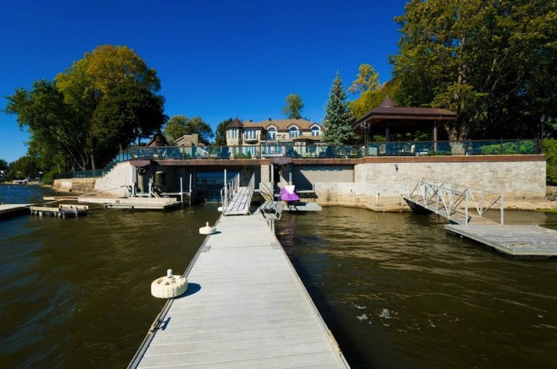 Incredible Waterfront Home in Québec, Canada incredible waterfront home in qubec canada d9c4f6a