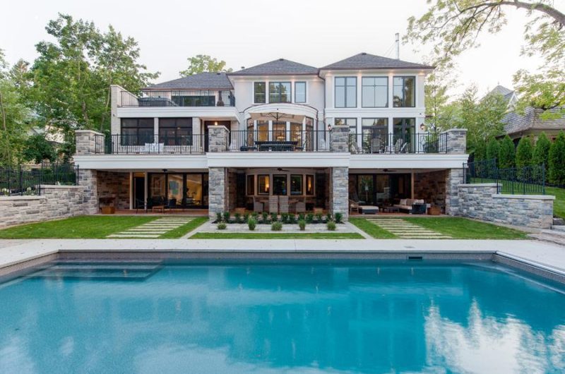 Jaunty Oakville Masterpiece in Ontario, Canada jaunty oakville masterpiece in ontario canada 9b0b83a