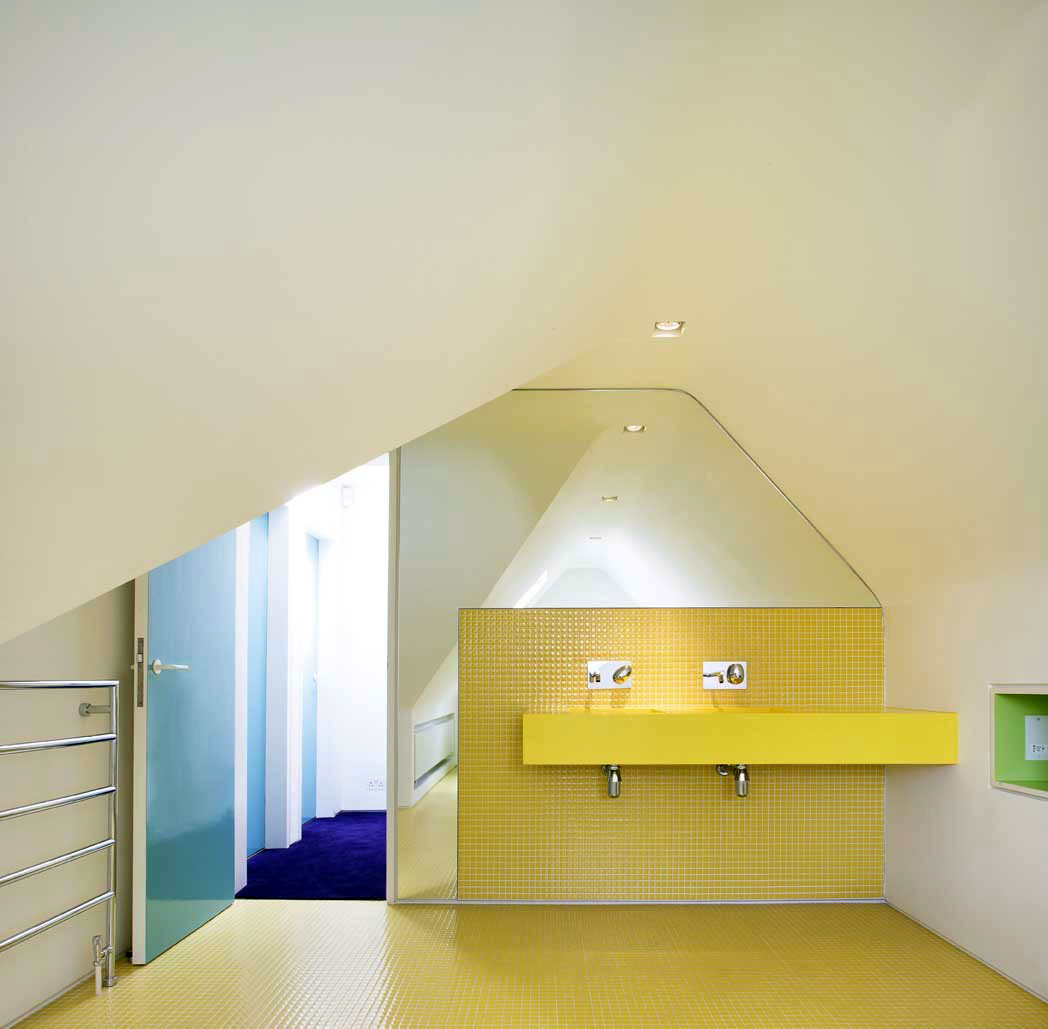 Joyful Chevron Houseby Andy Martin Architects joyful chevron houseby andy martin architects b661c5e