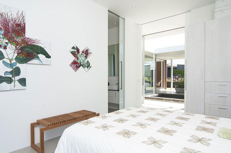 Lavish Beachfront Residence in Omaha, New Zealand lavish beachfront residence in omaha new zealand 01b0df8