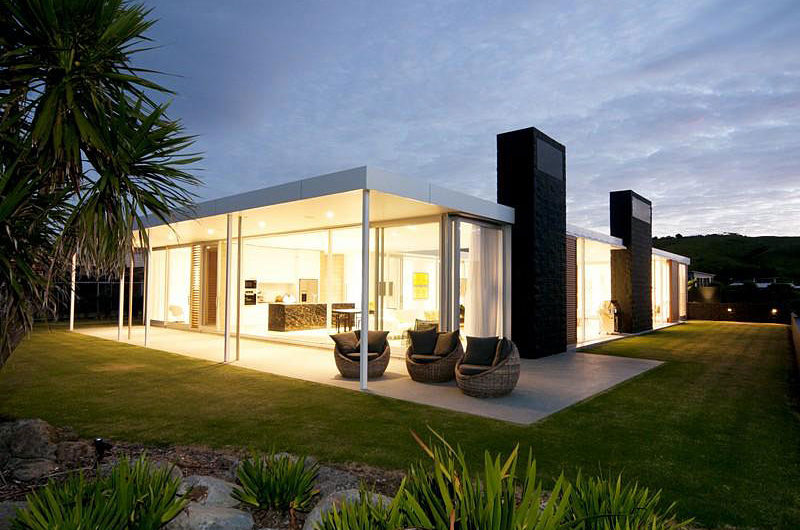 Lavish Beachfront Residence in Omaha, New Zealand lavish beachfront residence in omaha new zealand 95b7a6c