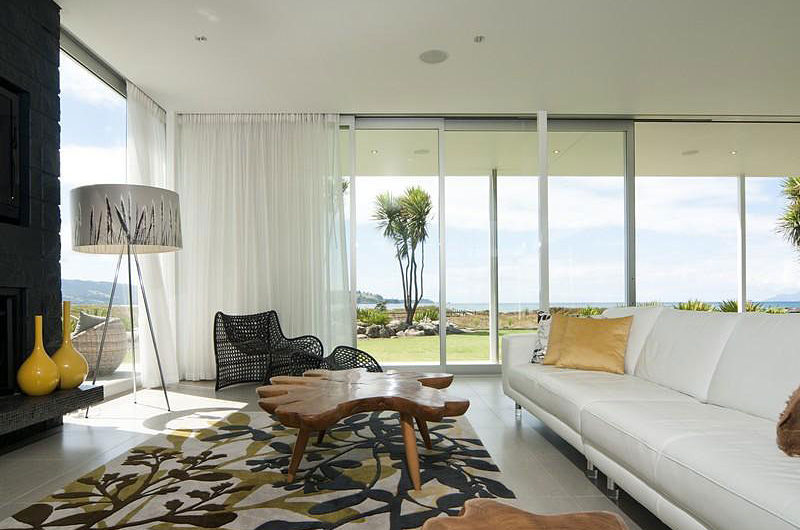 Lavish Beachfront Residence in Omaha, New Zealand lavish beachfront residence in omaha new zealand d1d297d