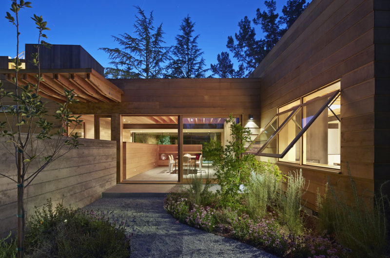 Low-Rise House In California, USA low rise house in california usa 4c8c735