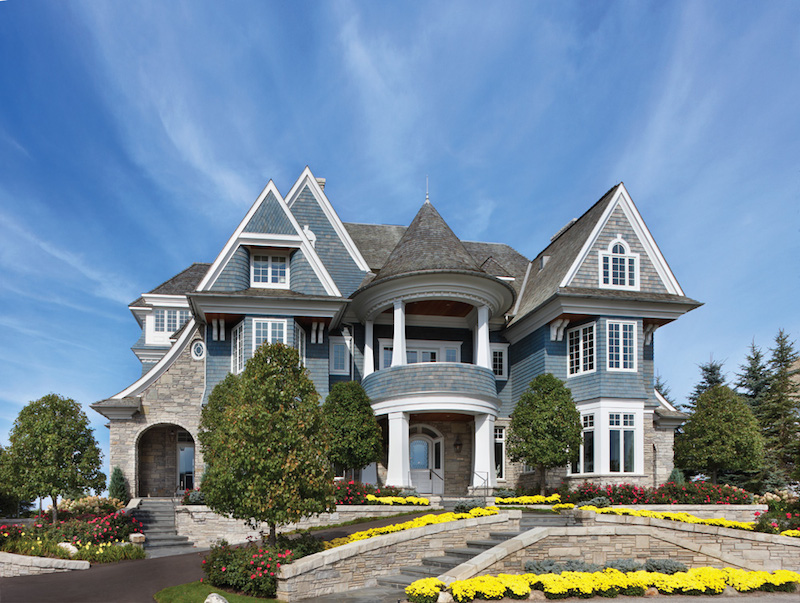 Luxe Estate In Bay Harbor, Michigan To Be Up For Auction luxe estate in bay harbor michigan to be up for auction 2d3f812