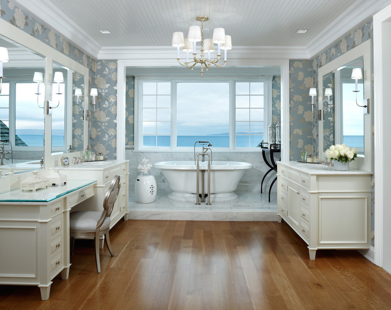 Luxe Estate In Bay Harbor, Michigan To Be Up For Auction luxe estate in bay harbor michigan to be up for auction 88ade5d