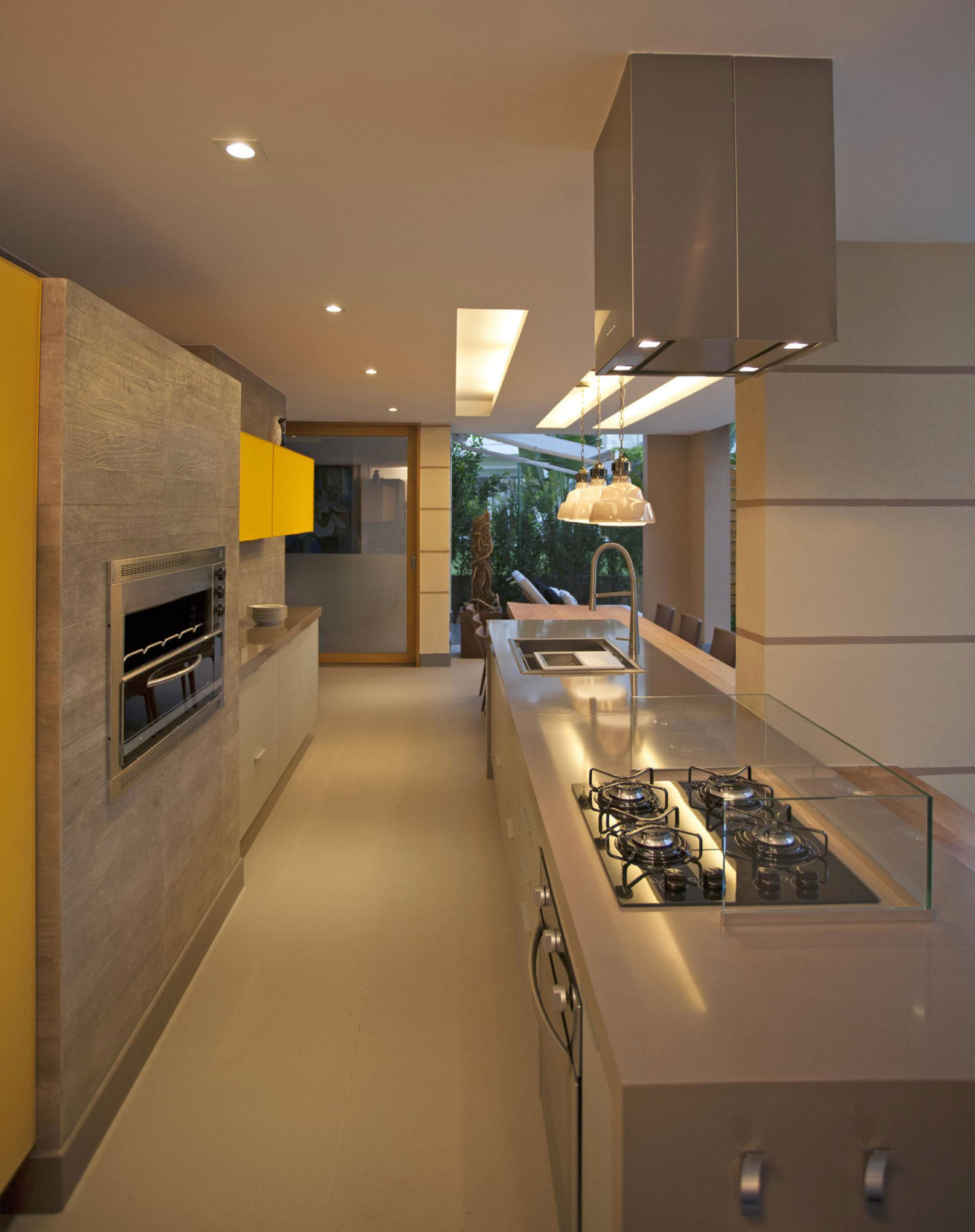 Luxe UBHouse in Rio de Janeiro, Brazil luxe ubhouse in rio de janeiro brazil f291014