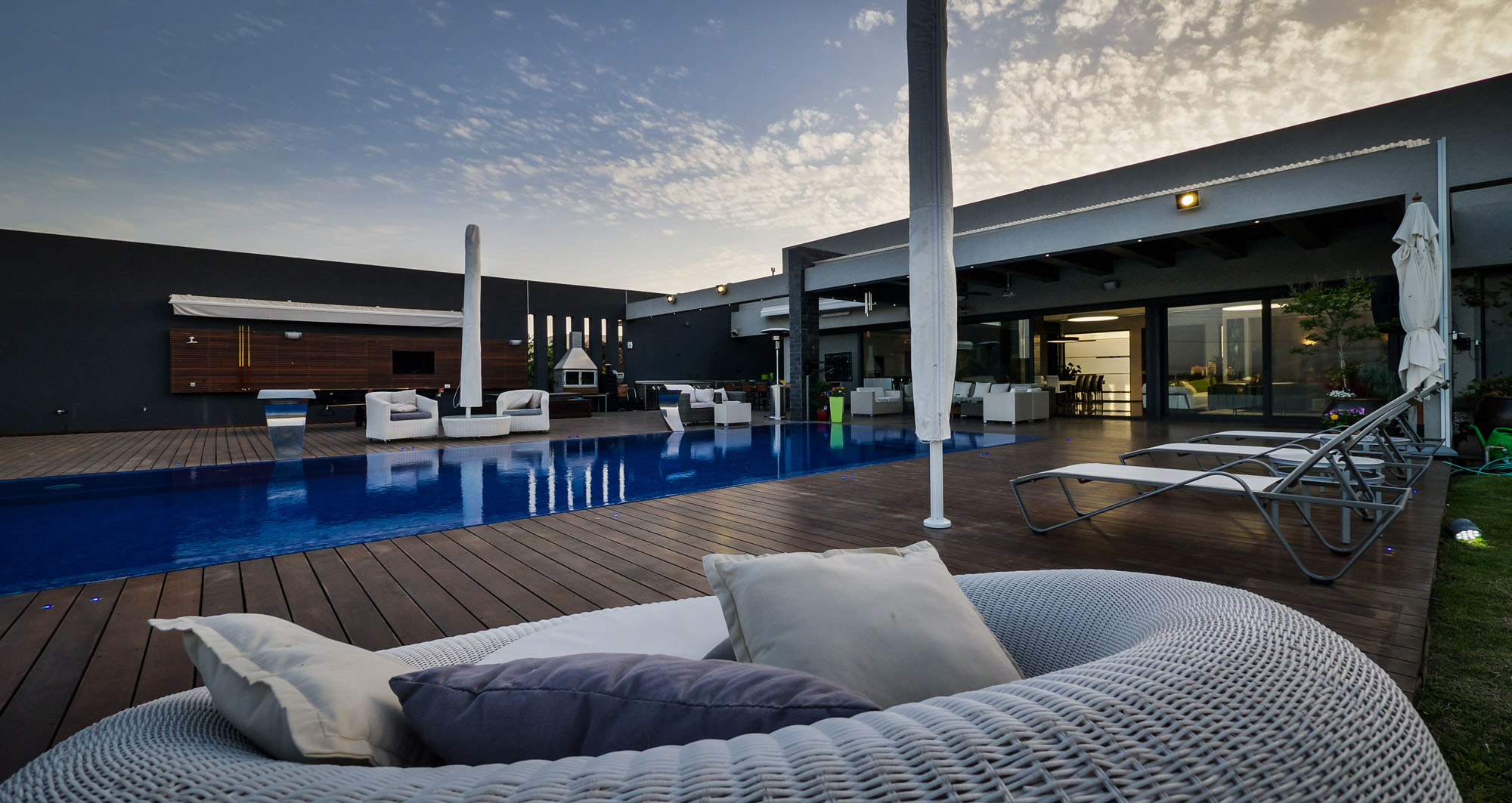 Luxurious Lifestyle Villa In Ramot HaShavim, Israel luxurious lifestyle villa in ramot hashavim israel 1a5e7c4