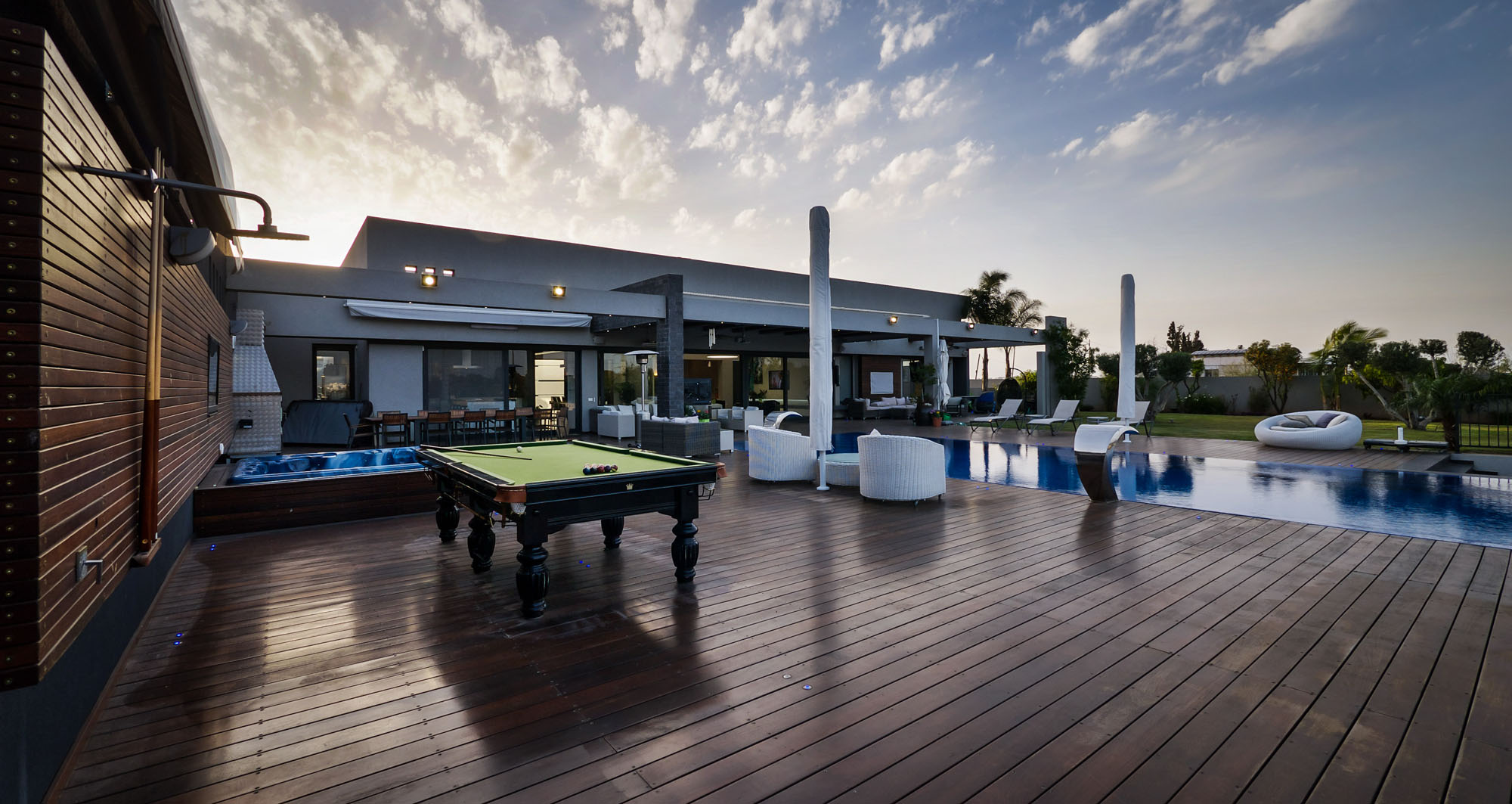 Luxurious Lifestyle Villa In Ramot HaShavim, Israel luxurious lifestyle villa in ramot hashavim israel cca3181