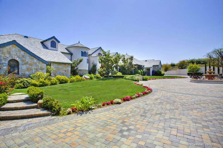 Luxurious Trophy Estate in Encinitas, California luxurious trophy estate in encinitas california 54470f5