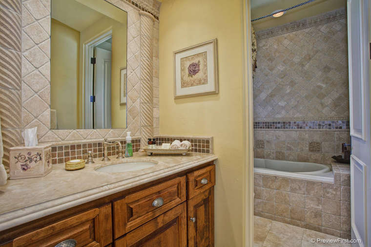 Luxurious Trophy Estate in Encinitas, California luxurious trophy estate in encinitas california 5f2b696