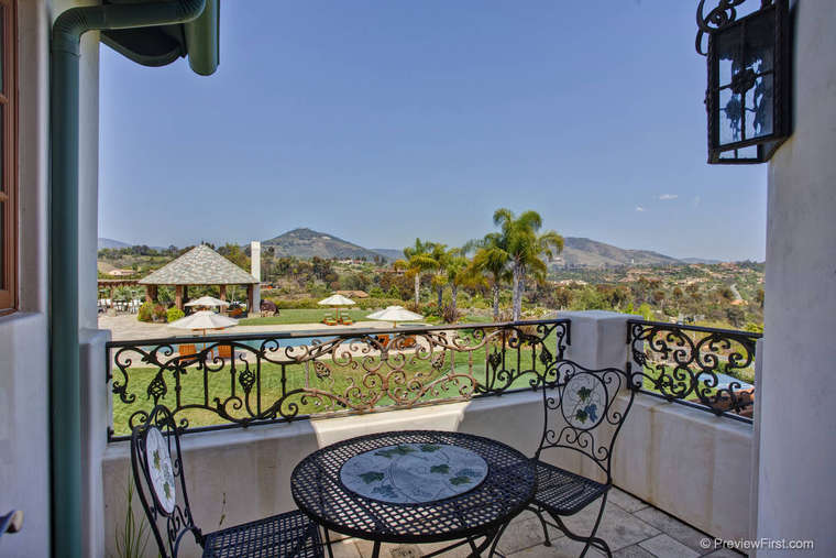 Luxurious Trophy Estate in Encinitas, California luxurious trophy estate in encinitas california 621604f