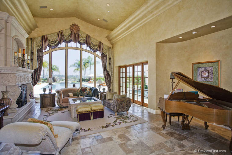Luxurious Trophy Estate in Encinitas, California luxurious trophy estate in encinitas california 76a5d75