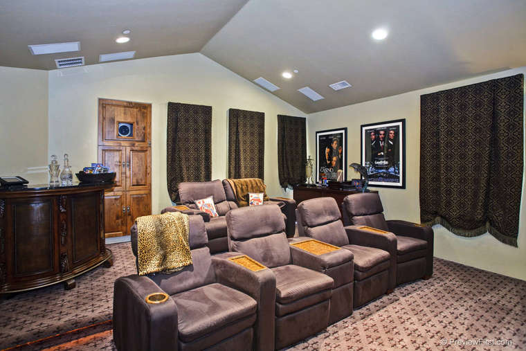 Luxurious Trophy Estate in Encinitas, California luxurious trophy estate in encinitas california 7b373ba