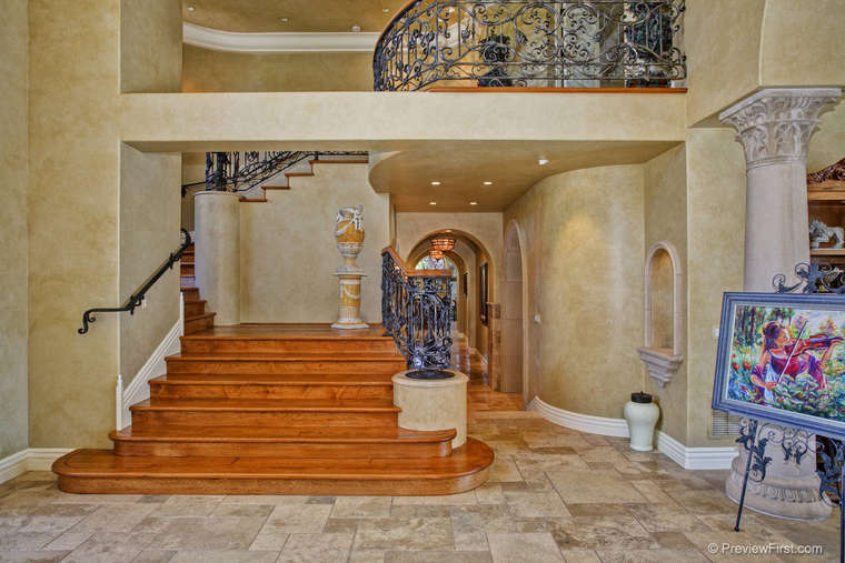 Luxurious Trophy Estate in Encinitas, California luxurious trophy estate in encinitas california 88b8df9
