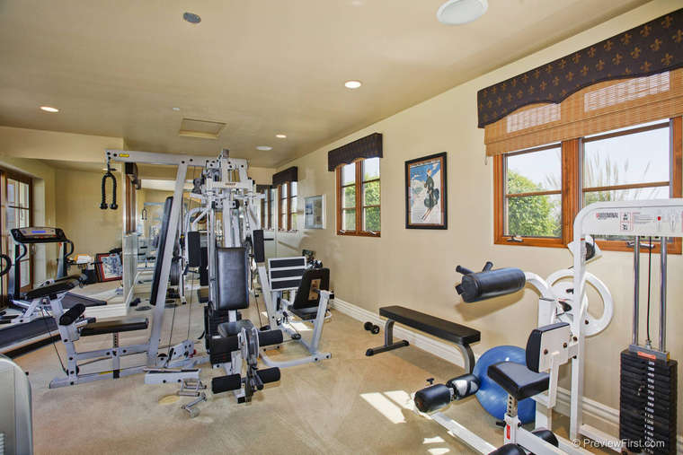 Luxurious Trophy Estate in Encinitas, California luxurious trophy estate in encinitas california e817fa2