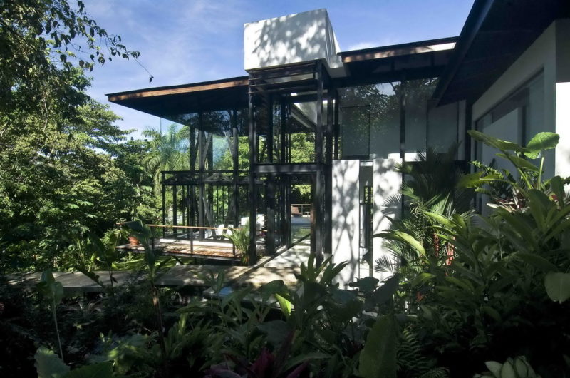 MC1 House – A Residential Project Designed by Robles Architects mc1 house a residential project designed by robles architects 46222d2