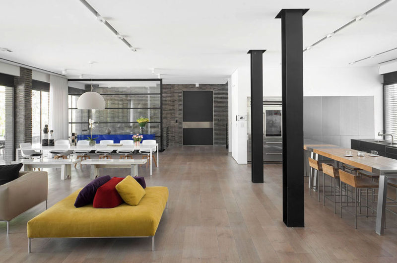 Modern And Comfortable Ramat Hasharon House In Israel modern and comfortable ramat hasharon house in israel 11bb538