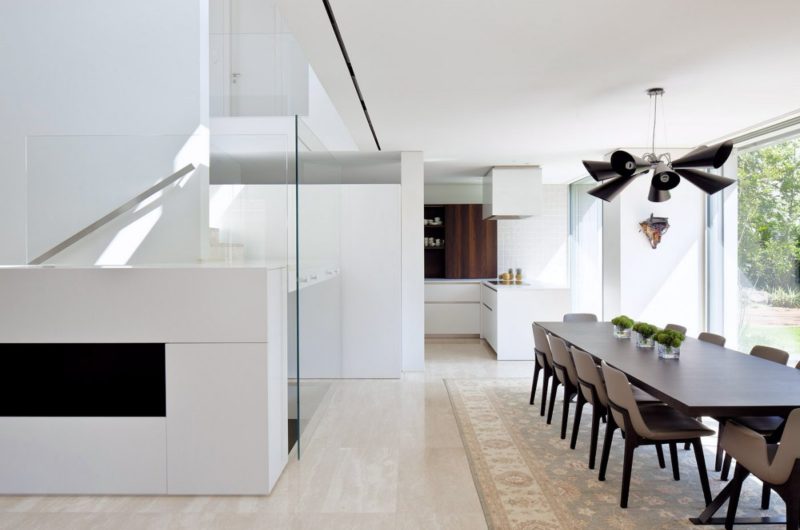 Modern CH House in Tel Aviv by Domb Architects modern ch house in tel aviv by domb architects 954a18b
