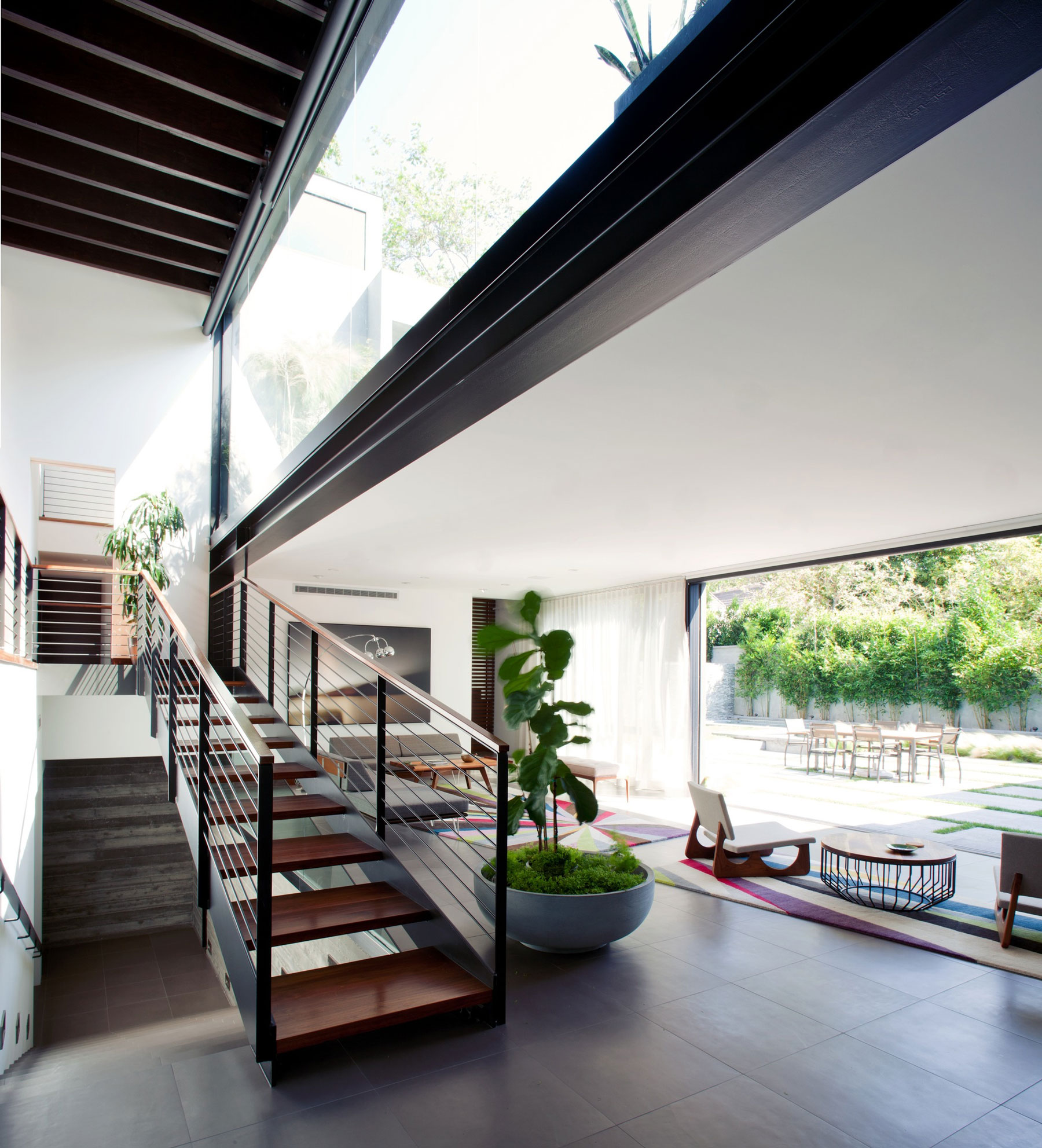 Modern San Lorenzo Residence by Mike Jacobs Architecture modern san lorenzo residence by mike jacobs architecture 29fec15