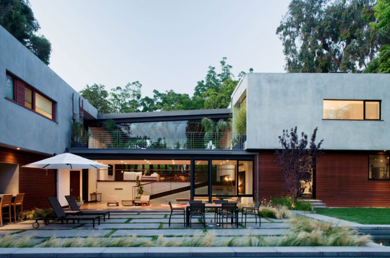 Modern San Lorenzo Residence by Mike Jacobs Architecture modern san lorenzo residence by mike jacobs architecture cc15c25