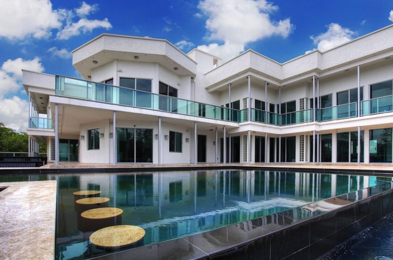 Outstanding Modern Masterpiece in Miami, Florida outstanding modern masterpiece in miami florida 2663971