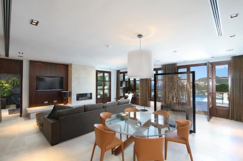 Reposeful Can Siurell Villa Curve Interior Design reposeful can siurell villa curve interior design 5a36c93