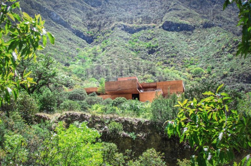 Rustic Narigua House by P+0 Architecture rustic narigua house by p0 architecture 4d47168