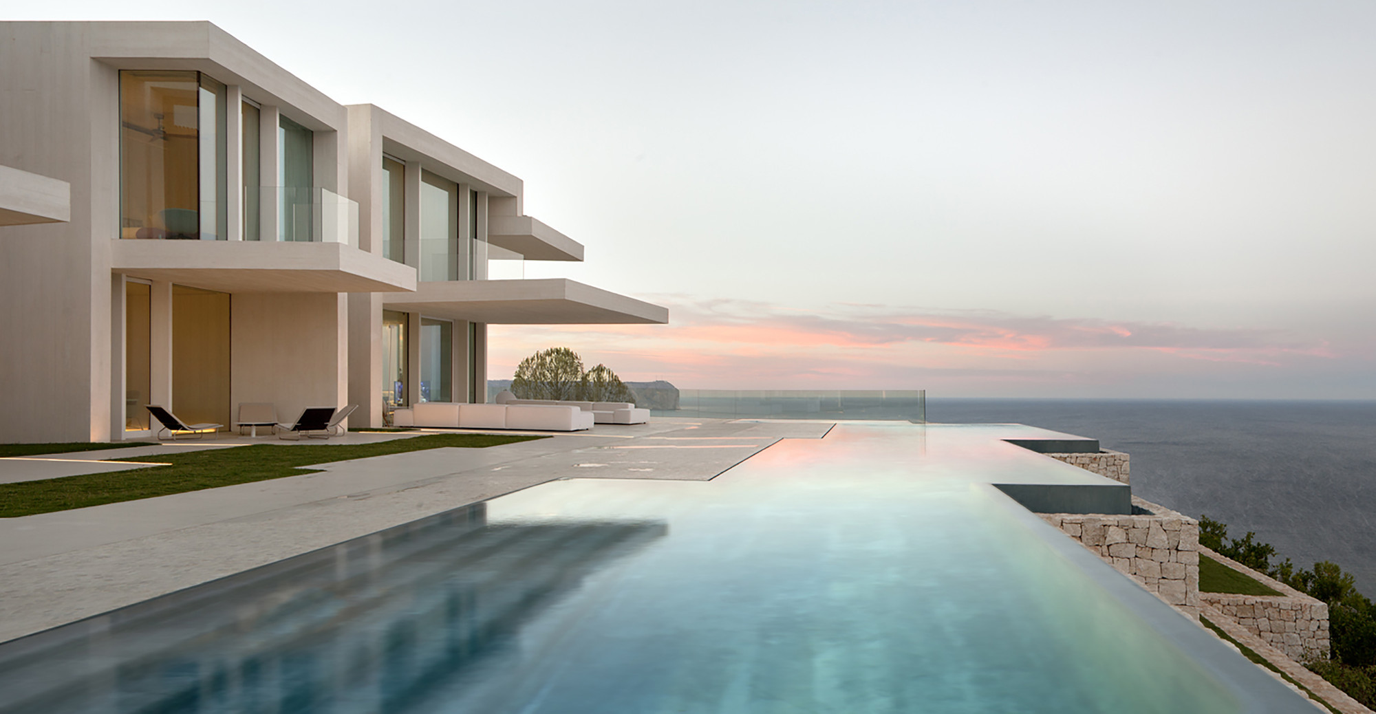 Sardinera House In Platja del Portixol, Spain sardinera house in platja del portixol spain ce95cb4